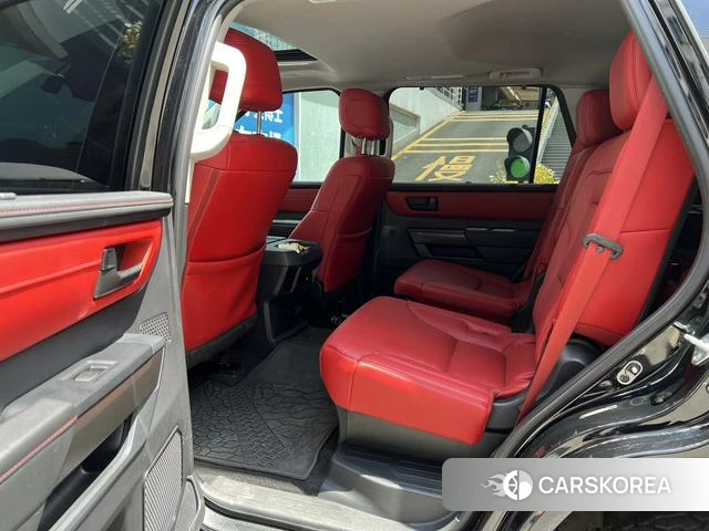 Toyota Sequoia 2024 Черный из Китая, фото 3