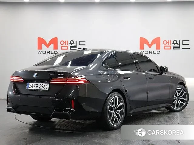 BMW 5 Series (G60) id 3457219 из Кореи 13