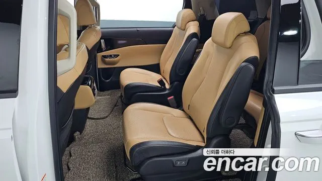 Kia Carnival 4th generation id 2729725 из Кореи 13