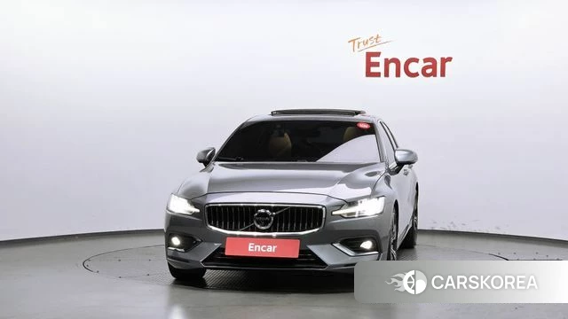 Volvo S60 3rd generation id 4836502 из Кореи 13