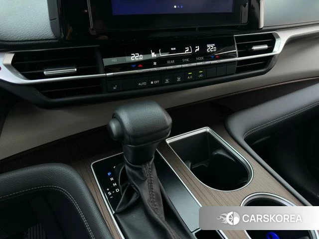 Toyota Grevia id 4329230 из Китая 23
