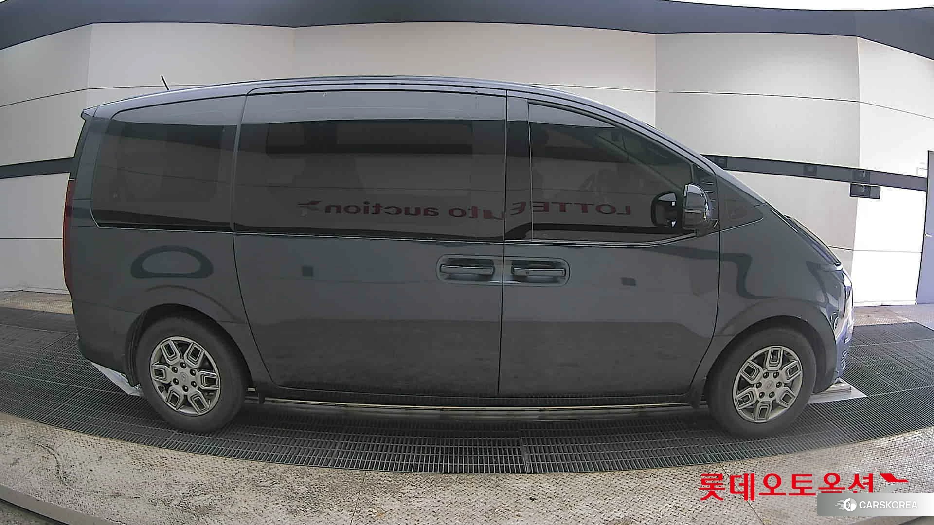 Hyundai Staria id 3882039 из Кореи 23