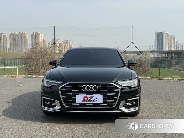 Audi A6L id 4259389 из Китая 19
