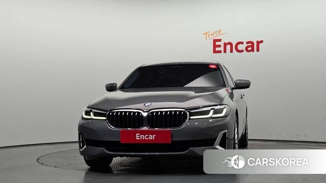 BMW 5 Series (G30) id 4282356 из Кореи 23