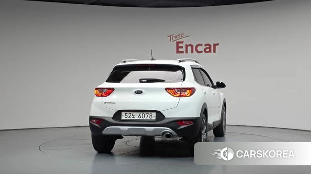 Kia Stonic id 4459725 из Кореи 23