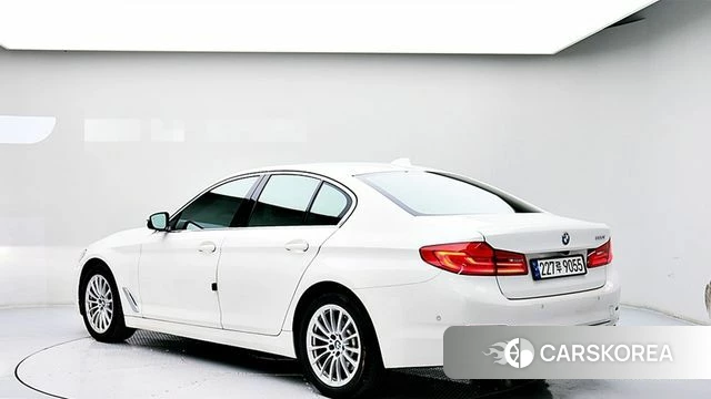 BMW 5 Series (G30) id 4717639 из Кореи 13