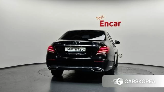 Mercedes-Benz E-Class W213 id 3845131 из Кореи 13