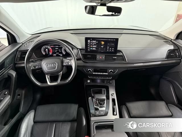 Audi Q5L 2021 Черный из Китая, фото 4