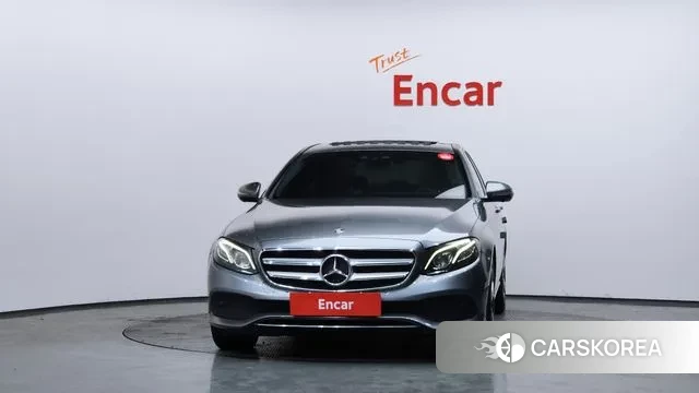 Mercedes-Benz E-Class W213 id 3656950 из Кореи 13