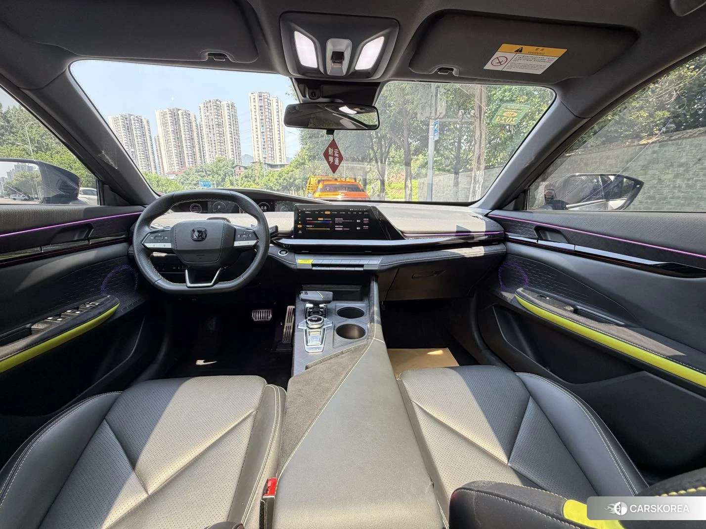 Chang'an UNI-V 2022 Темно-серый из Китая, фото 3