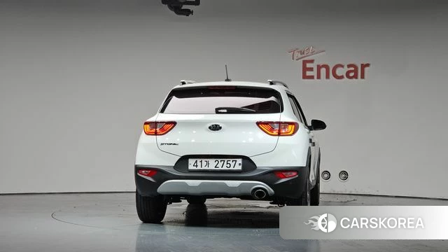 Kia Stonic id 4667821 из Кореи 23