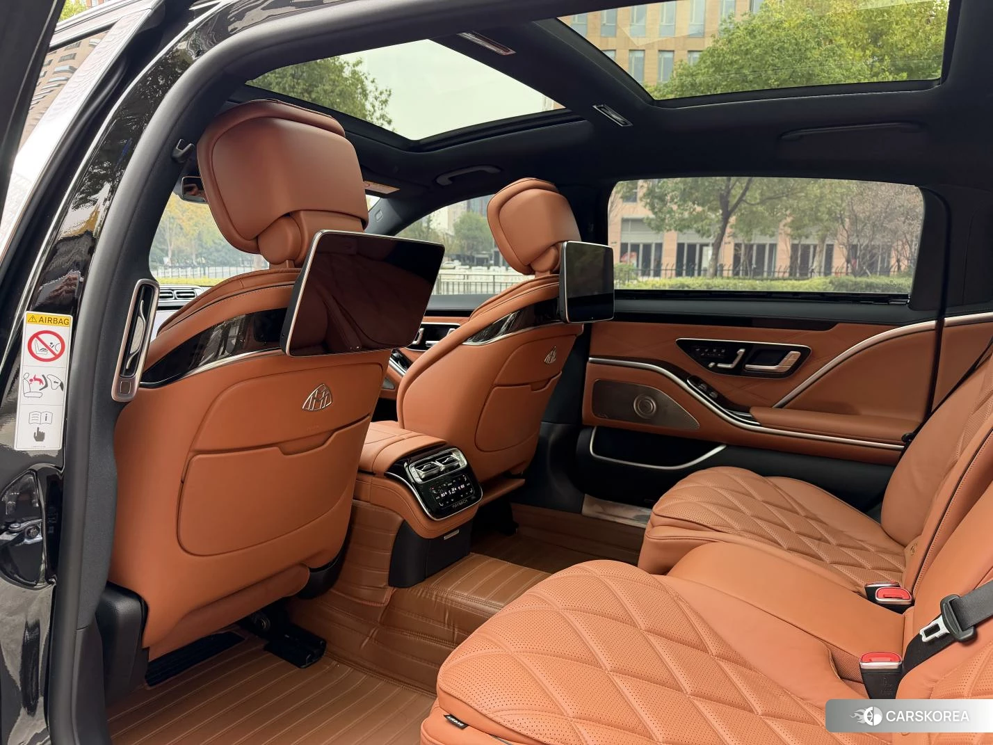 Mercedes-Benz Maybach S-class 2022 Черный из Китая, фото 3