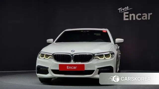 BMW 5 Series (G30) id 3045134 из Кореи 13