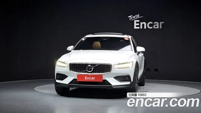 Volvo V60 Cross-Country 2nd Generation id 2949300 из Кореи 13