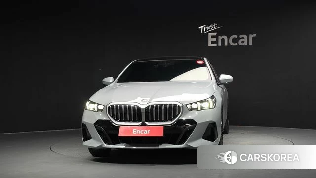 BMW 5 Series (G60) id 4778558 из Кореи 23