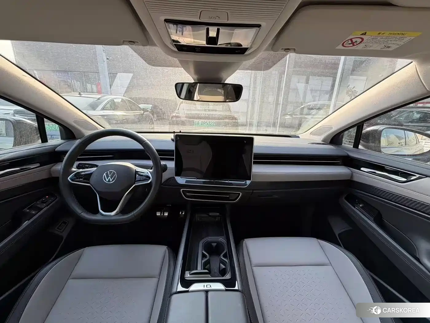 Volkswagen ID.7 VIZZION 2024 Silver/gray из Китая, фото 3