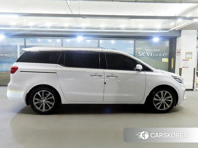 Kia The New Carnival id 4530571 из Кореи 13