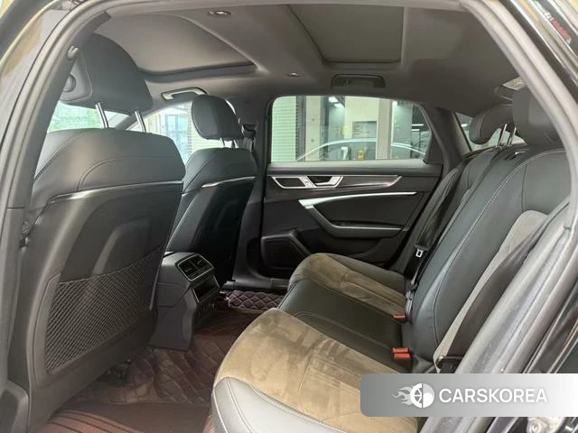Audi A6L 2023 Черный из Китая, фото 3