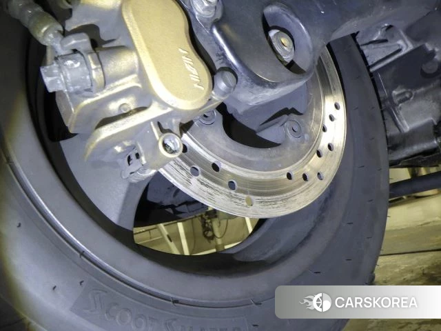 Honda SILVER WING 400 GT ABS id 3948296 из Японии 23