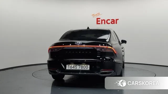 Hyundai The New Grandeur IG id 3374109 из Кореи 13