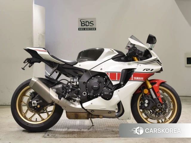 Проданный Yamaha YZF-R1 2022 из Японии, фото 2