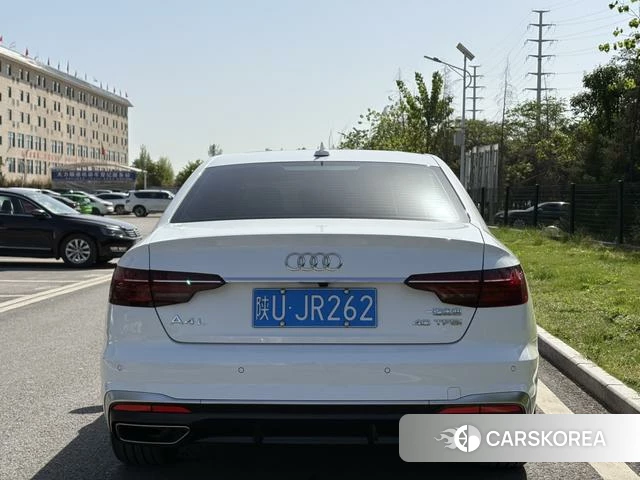 Audi A4L 2021 Белый из Китая, фото 6