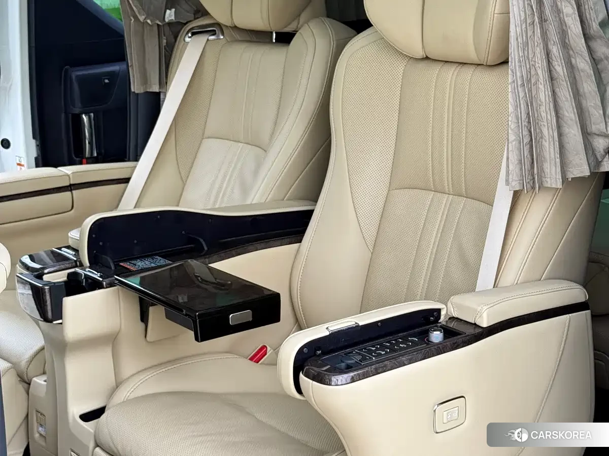 Toyota Elfa id 4654470 из Китая 11