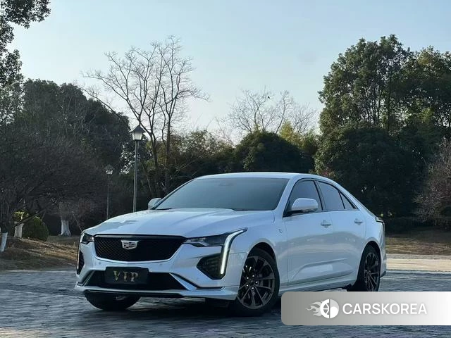 Cadillac CT4 2024 Белый из Китая, фото 3