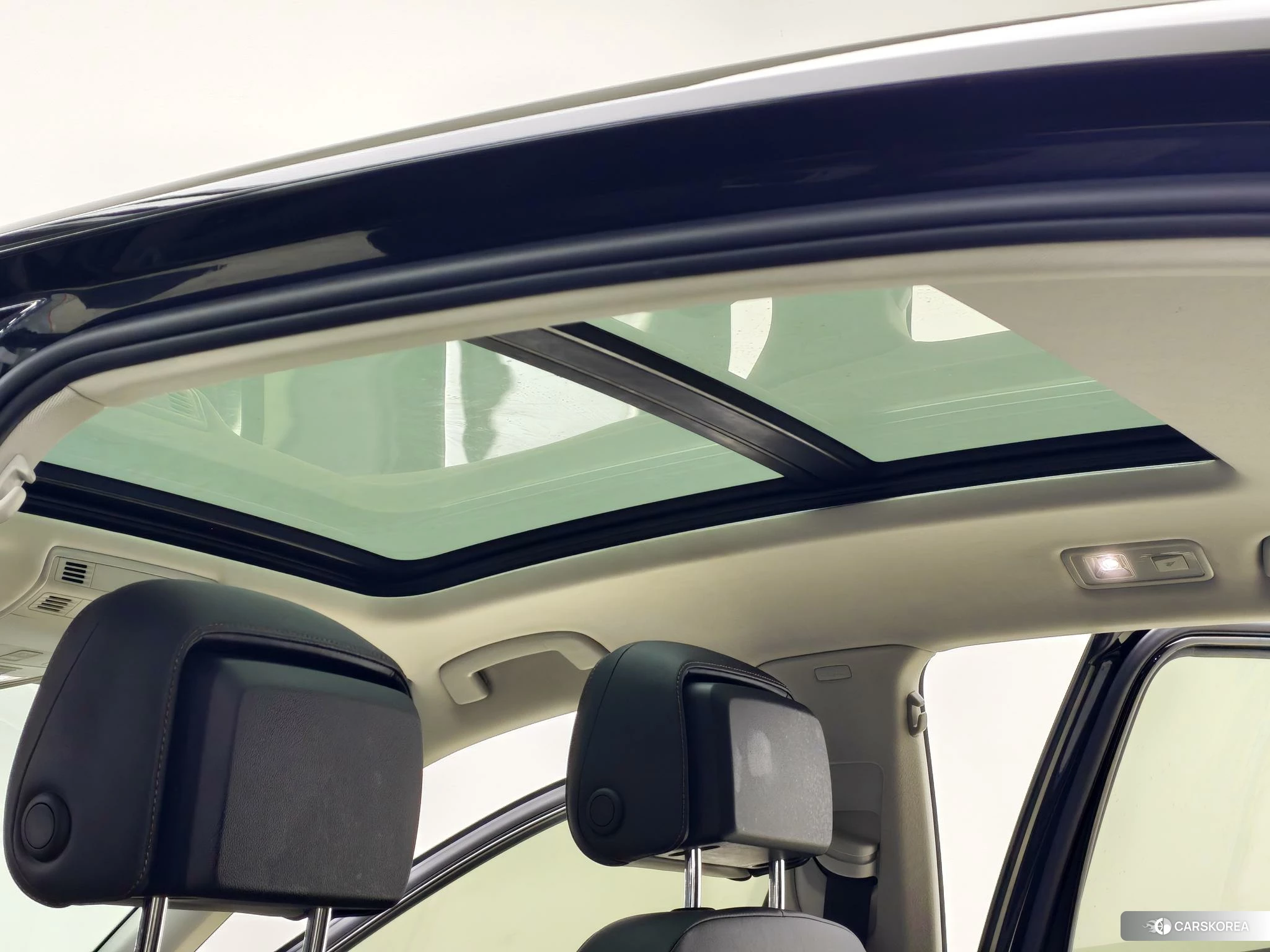 Volkswagen Magotan 2022 Черный из Китая, фото 6