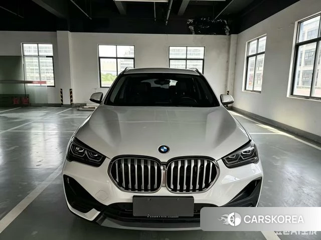 BMW X1 2023 Белый из Китая, фото 3