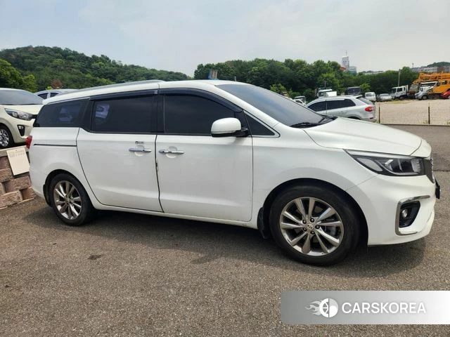Kia The New Carnival 2019 Белый из Кореи, фото 4