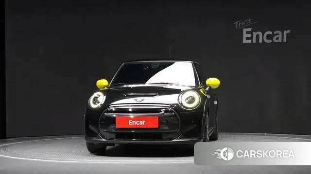 Mini Cooper Electric id 2993727 из Кореи 13