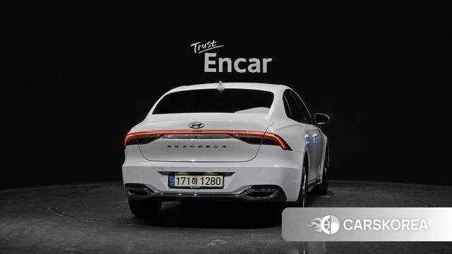 Hyundai The New Grandeur IG id 4282123 из Кореи 23