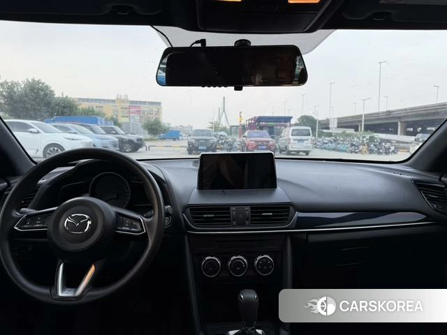 Mazda CX-4 2022 Красный из Китая, фото 3