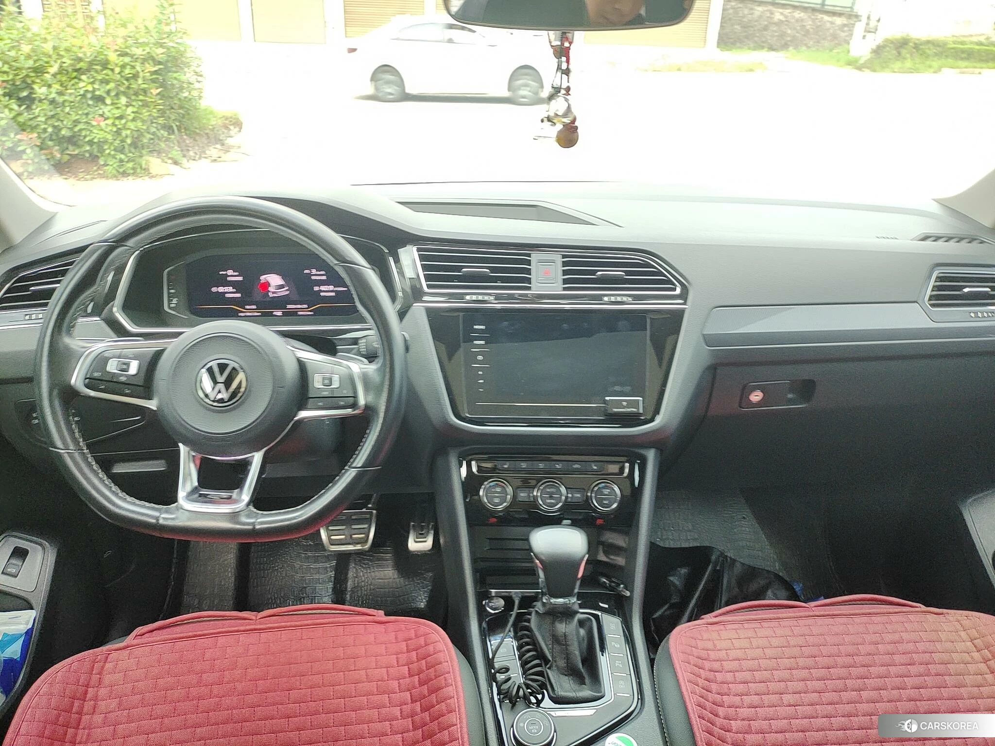 Volkswagen Tiguan L id 4513584 из Китая 14