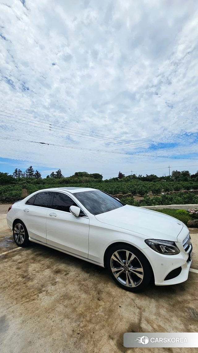 Mercedes-Benz C-Class W205 2018 Белый из Кореи, фото 3