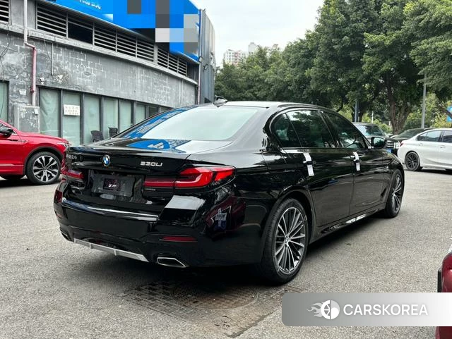BMW 5 series 2020 Черный из Китая, фото 4