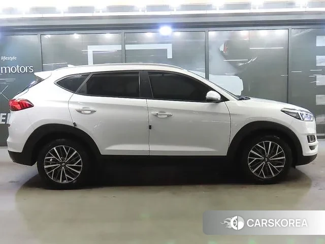 Hyundai All New Tucson id 3515147 из Кореи 13