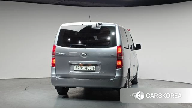Hyundai The New Grand Starex id 3867099 из Кореи 13