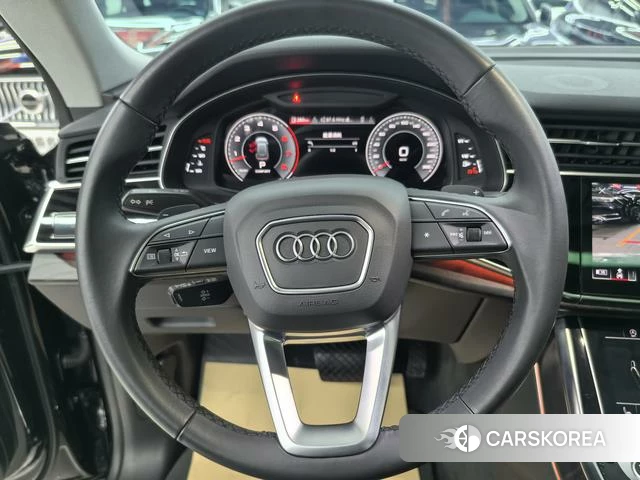 Audi Q8 id 4359607 из Китая 21