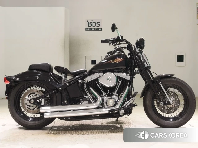 Проданный Harley-Davidson Softail Cross Bones FLSTSB1580 2011 из Японии, фото 2