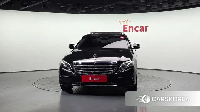 Mercedes-Benz E-Class W213 id 3469611 из Кореи 13