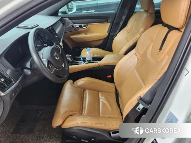 Volvo V90 Cross-Country 2019 Белый из Кореи, фото 3