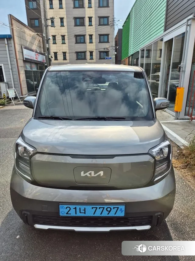 Kia The New Kia Ray EV 2023 Серый из Кореи, фото 3