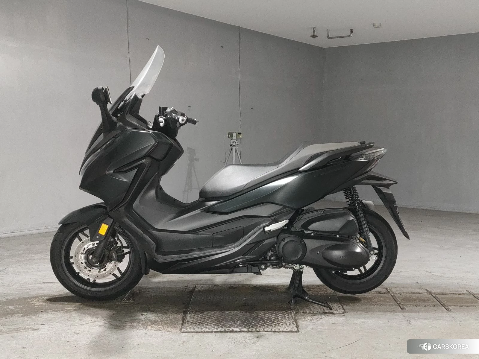 Проданный Honda FORZA id 4229616 из Японии, фото 3