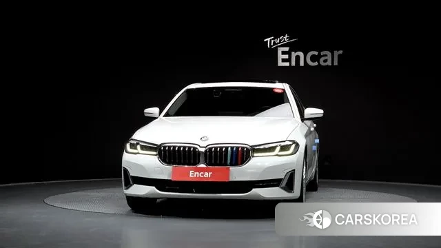 BMW 5 Series (G30) id 3727526 из Кореи 13