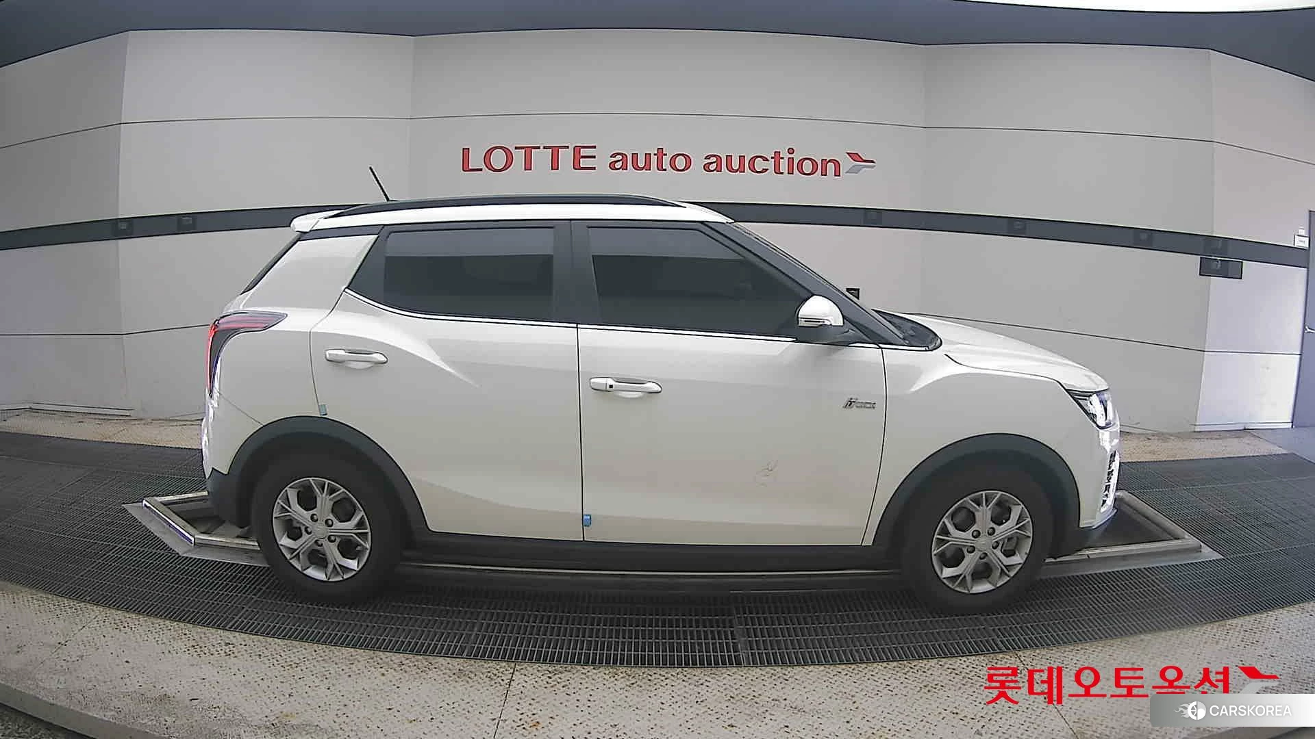 SsangYong Tivoli id 4664352 из Кореи 23