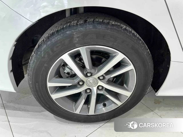 Honda Civic id 4264485 из Китая 13
