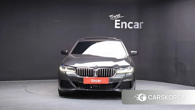 BMW 5 Series (G30) id 4593320 из Кореи 23