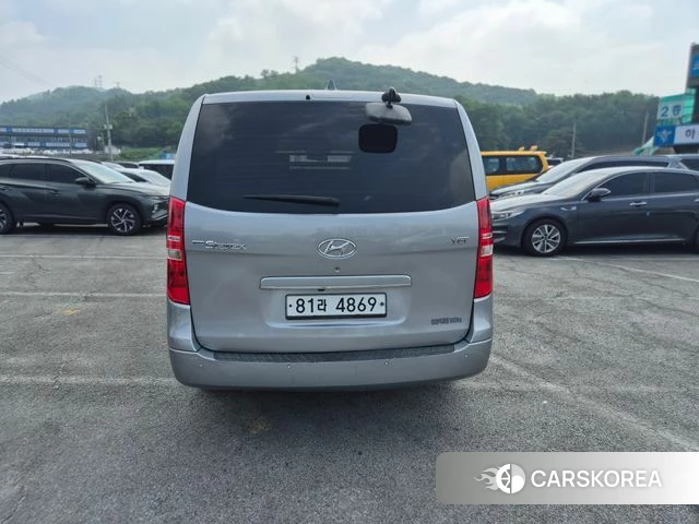 Hyundai The New Grand Starex id 4392685 из Кореи 13